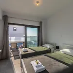 Andre, Walking Distance To Coral Bay Villa *